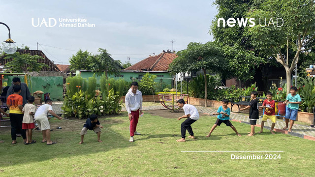 Suasana Kegiatan “Dolanan Anak Tradisional, Warisan Budaya Lokal” oleh KKN Universitas Ahmad Dahlan (UAD) (Dok. KKN UAD)