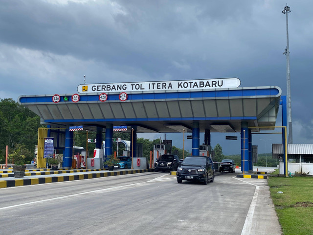 Gerbang Tol Itera Kota Baru. | Foto: Sinta Yuliana/Lampung Geh