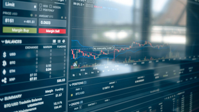 Grafik Pasar Modal Saham (Sumber: https://www.pexels.com/id-id/)