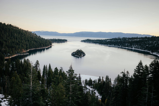 Ilustrasi asal-usul Danau Ranu Grati. Foto: Pexels.com/Marcus Silva