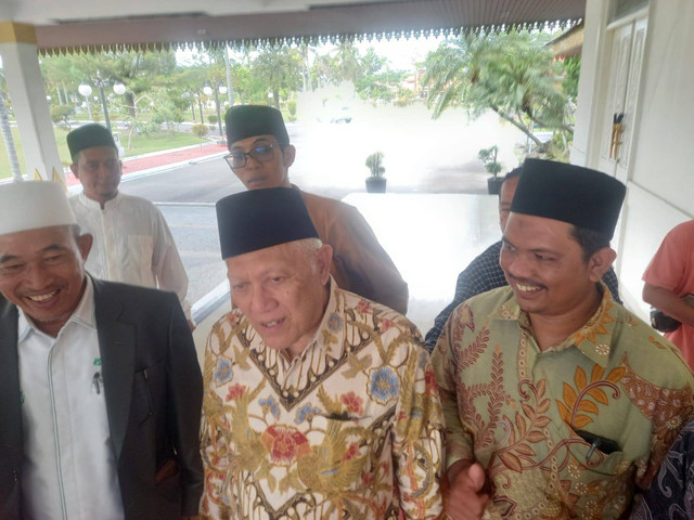 Foto Acara Bedah Buku bersama Kyai Kikin ( Pengasuh Pesantren Tebuireng) / Dok. Pribadi 