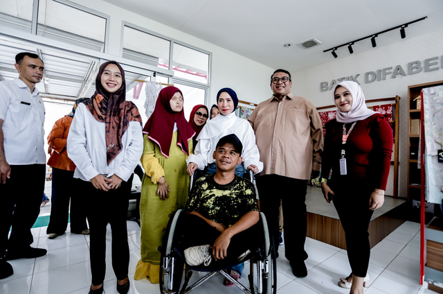 Melly Goeslaw kunjungan kerja ke Kota Bandung dan Cimahi. Foto: Istimewa