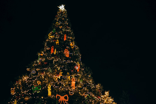 Mall Dekorasi Natal Jakarta. Foto hanya sebagai ilustrasi saja, bukan tempat sebenarnya. Sumber: Pexels/hway frames.