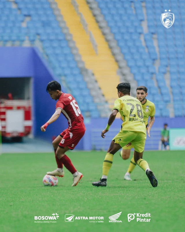 PSM Makassar vs Barito Putera dalam laga pekan ke-16 Liga 1 2024/25 di Stadion Batakan, Kalimantan Timur, tersebut, Minggu (22/12). Foto: Instagram @psm_makassar