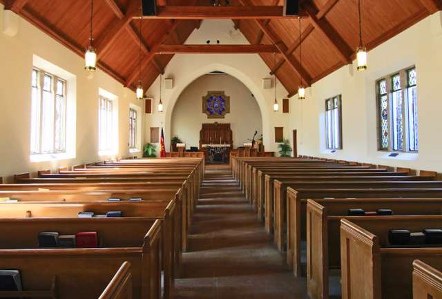 gereja di jakarta utara. Foto adalah gereja. Sumber: Unsplash/Debby Hudson