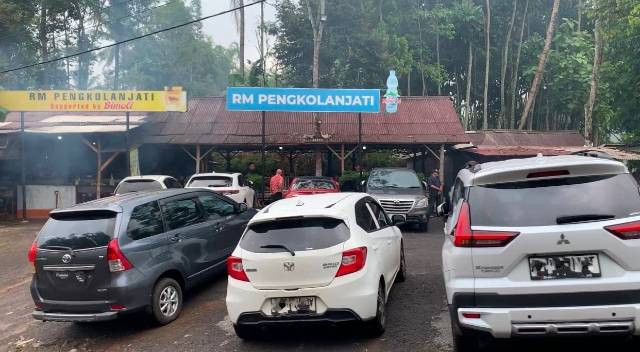 Warung Pengkolan Jati (Foto: Lafadhya Munggaran Wilantara/Penulis) 