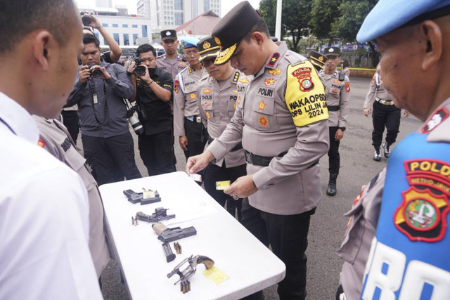 Apel Pemeriksaan Senpi di Polda Metro Jaya, Senin (23/12/2024). Foto: Dok. Istimewa