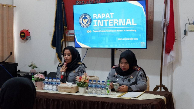 Rapat Internal Persiapan Lomba Fashion Show&Mewarnai Anak Peringatan Hari Ibu 