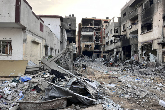 Kondisi bangunan Rumah Sakit Kamal Adwan di Beit Lahya di Jalur Gaza utara (31/10/2024). Foto: AFP