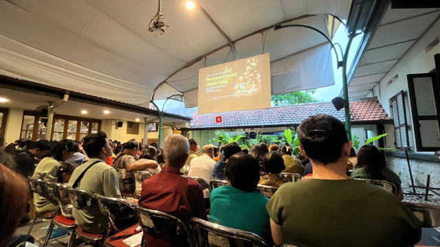 Foto foto suasana malam Natal di Gereja St. Antonius Padua Kotabaru. (Foto: M Wulan)