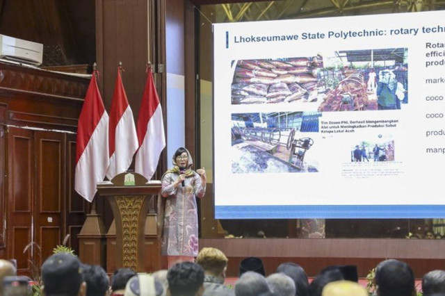 Wamendiktisaintek Stella Christie dalam kegiatan Aceh International Forum (AIF) 2024 di Aceh, Senin (23/12/2024). Foto:  ANTARA/HO-Kemdiktisaintek