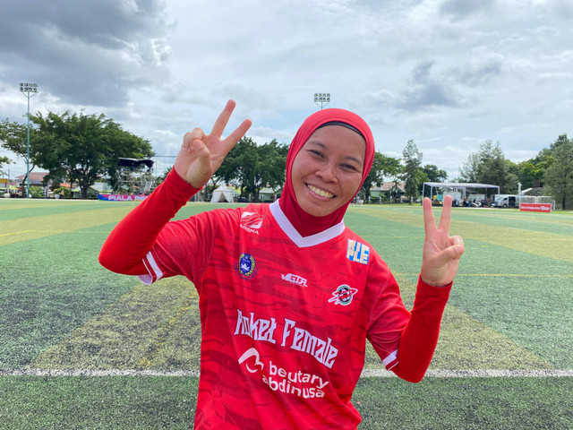 Tia Darti, pemain Timnas Wanita Indonesia. Foto: Antika Fahira/kumparan