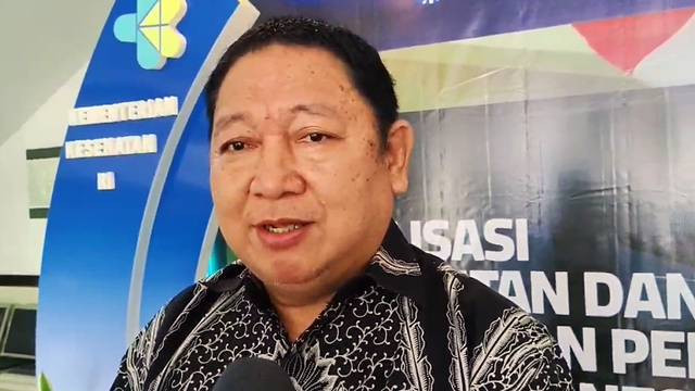 Kepala Balai Pelayanan Pelindungan Pekerja Migran Indonesia (BP3MI) Sulawesi Utara, Hendra Makalalag.