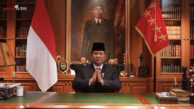 Presiden Prabowo Subianto menyampaikan ucapan Natal dan Tahun Baru 2025. Foto: YouTube/ Sekretariat Presiden