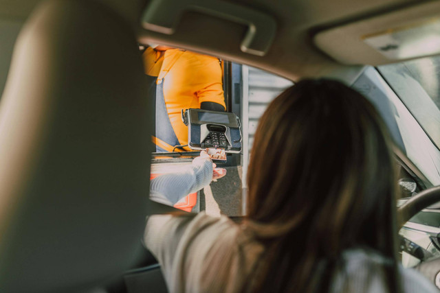 Drive Thru Jatim Park 2 (Foto hanya ilustrasi, bukan tempat sebenarnya) Sumber: pexels/ RDNE Stock project