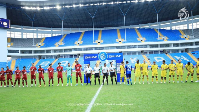 PSM Makassar vs Barito Putera dalam laga pekan ke-16 Liga 1 2024/25 di Stadion Batakan, Kalimantan Timur, tersebut, Minggu (22/12). Foto: ligaindonesiabaru.com