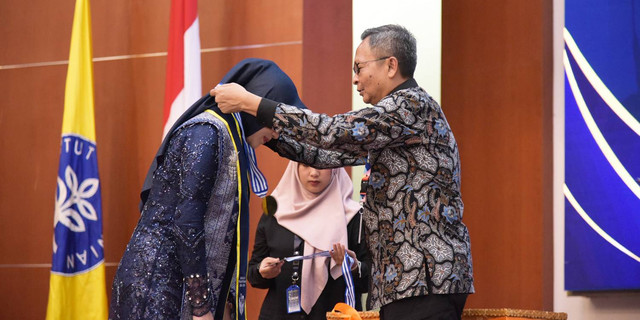 Tingkatkan SDM Desa, IPB University Wisuda Aparatur Desa SPD Angkatan 4