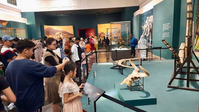 Penampakan pengunjung Museum Nasional membludak di libur Nataru. Foto: Dok. Istimewa