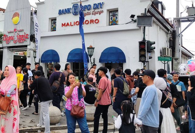 Situasi di kawasan Malioboro, Kota Yogyakarta, jelang malam pergantian tahun, Selasa (31/12/2024). Foto: Arfiansyah Panji Purnandaru/kumparan