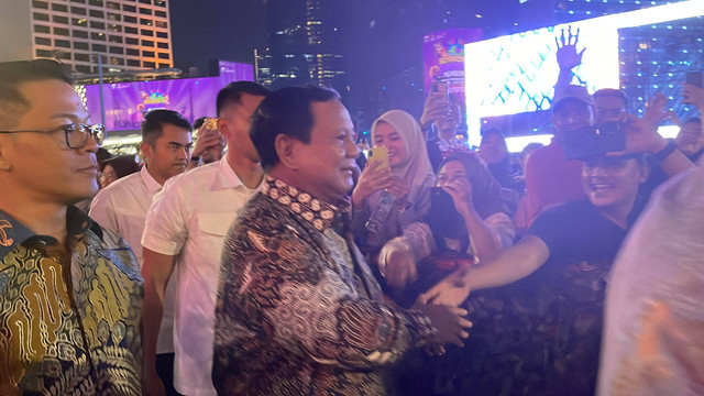 Presiden Prabowo Subianto rayakan perayaan tahun baru di Bundaran HI Foto: Fadhil Pramudya/kumparan