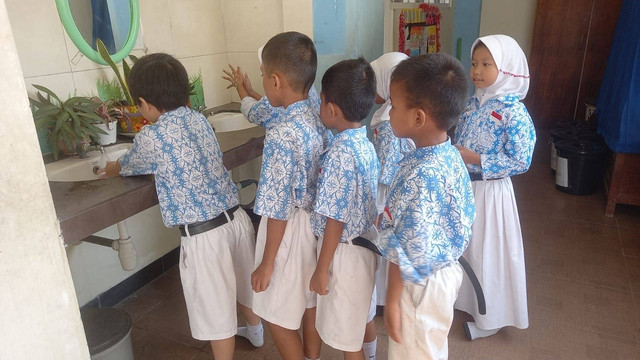 Ilustrasi anak sekolah. Foto: Diskominfo Surabaya 