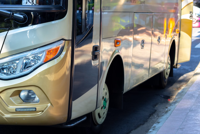 rute suroboyo bus pakuwon city mall. Foto Hanya Ilustrasi Bukan Tempat Sebenarnya. Sumber Foto: Sumber: Unsplash/Hobi Industri