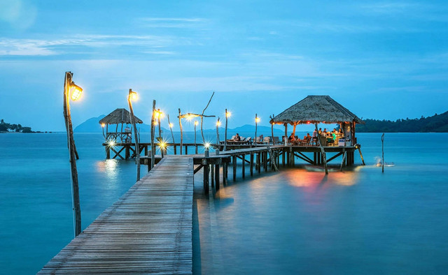 Apakah Pantai Marina bisa berenang? Foto hanya ilustrasi, bukan tempat sebenarnya. Sumber: Pexels/Pixabay