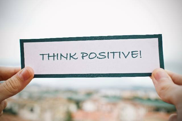 Ilustrasi "think positive!" (Sumber: https://pixabay.com/).