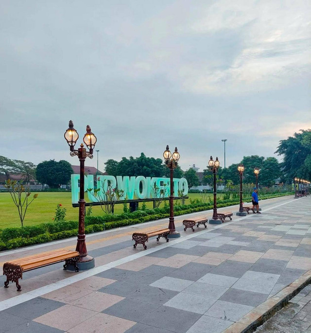 alun alun purwokerto (dokumentasi pribadi )