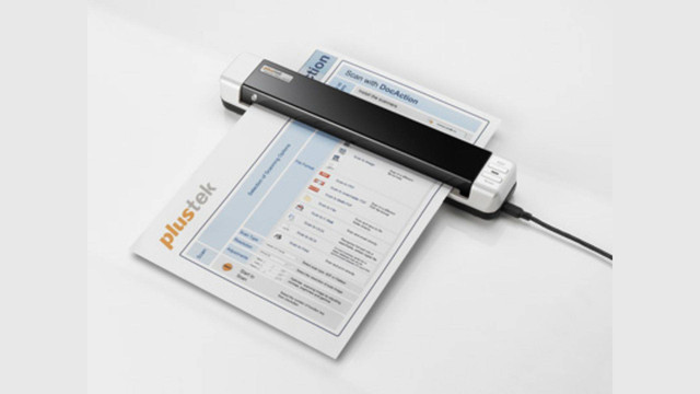 Alat scanner Plustek MobileOffice S410. Foto: Plustek 