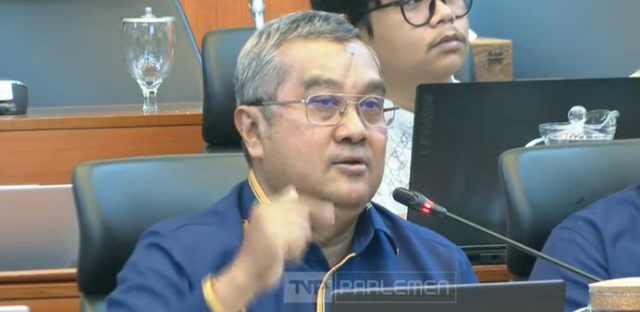 Anggota Badan Pelaksana Bidang Keuangan Badan Pengelola Keuangan Haji (BPKH) Amri Yusuf. Foto: Youtube/ TVR Parlemen