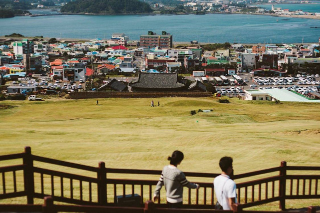 Ilustrasi Sejarah Pulau Jeju, Pulau Vulkanik di Korea Selatan, Foto: Pexels/Dasha Klimova