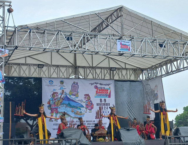 Festival Taman Budaya Soetedja "Serayu Mendayu". Foto: Febrina Rahmadianty