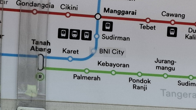 Rute KRL Cikarang Line yang melewati Stasiun BNI City dan Stasiun Karet. Foto: Aliya R Putri/kumparan