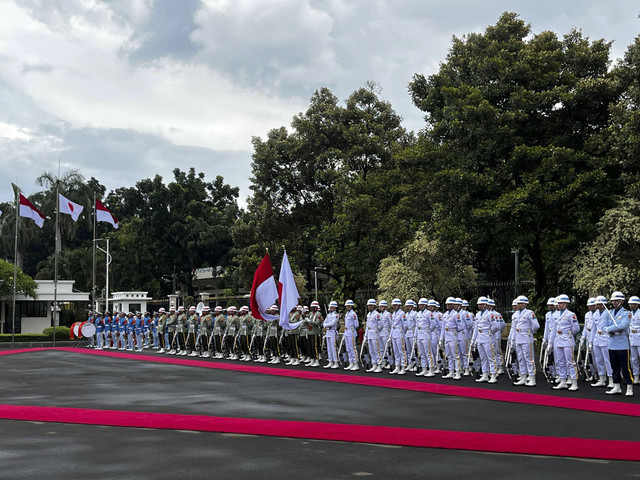 Kementerian Pertahanan Republik Indonesia sambut Menteri Pertahanan Jepang, Selasa (7/1/2025). Foto: Rayyan Farhansyah/kumparan