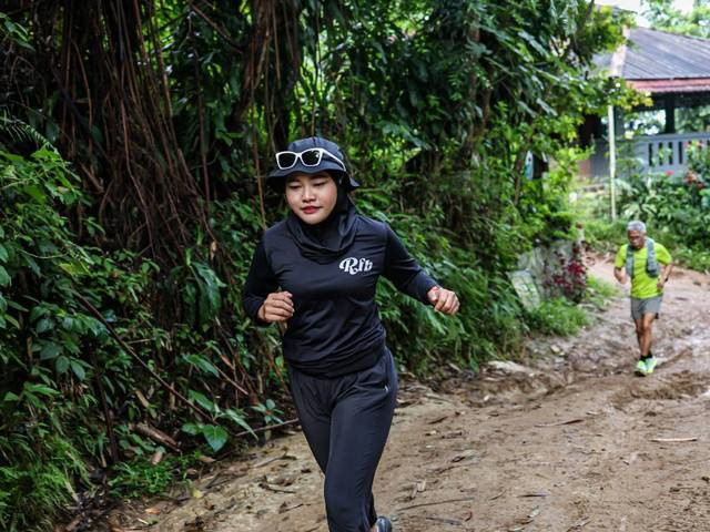 ⁠Widia Shufi, captain teman kumparan Running Club yang tengah latihan untuk persiapan Tahura Trail Running. Foto: Dok.istimewa