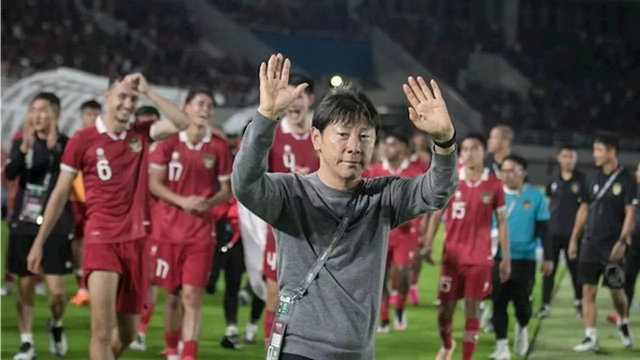 Potret Coach Shin Tae-yong (STY) bersama timnas Indonesia.  Foto: iStock