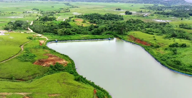 Embung Lokojange sebagai potensi wisata dan penyangga sumber air pertanian Kabupaten Sumba Tengah Sumber : Dokumentasi Pribadi