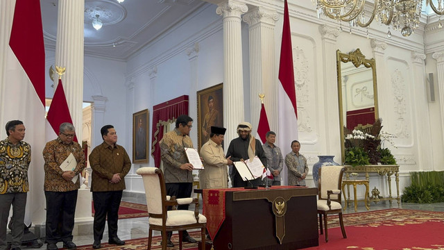 Suasana penandatanganan MoU kerja sama pembangunan satu juta rumah antara pemerintah Indonesia dengan Qatar di Istana Merdeka, Jakarta, Rabu (8/1/2025). Foto: Luthfi Humam/kumparan