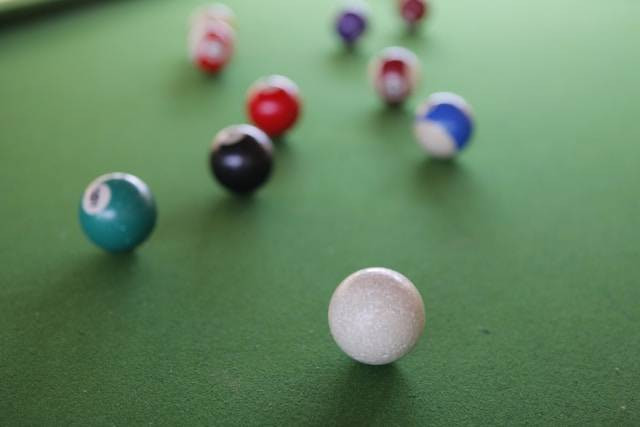 Tempat Billiard Jakarta Pusat. Foto hanya ilustrasi. Sumber foto: Unsplash/Eran