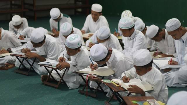 Ilustrasi remaja masjid. Foto: Iqbal Firdaus/kumparan