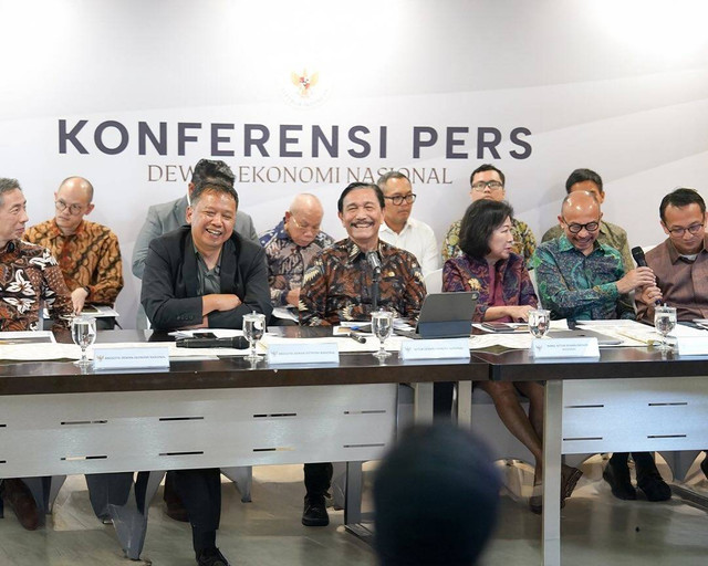 Konferensi Pers Dewan Ekonomi Nasional (DEN). Dok: Instagram @luhut.pandjaitan.