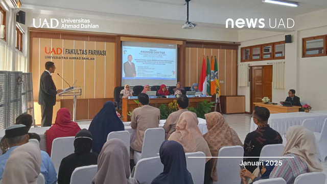 Sidang promosi doktor apt. Septian Indratmoko, M.Sc. di Kampus III UAD (Dok. Isah)