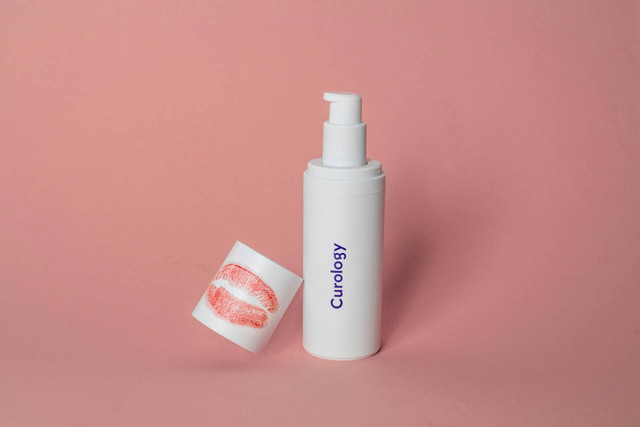 Ilustrasi Urutan Pemakaian Skincare Malam dengan Retinol, Sumber Unsplash Curology