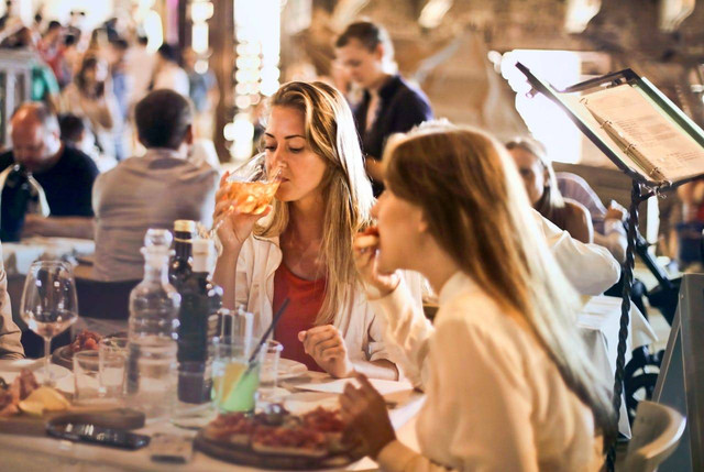 Sarapan Viral di Jakarta, Foto Hanya Ilustrasi, Bukan Gambar Sebenarnya, Sumber Foto: Pexels/Andrea Piaquadio