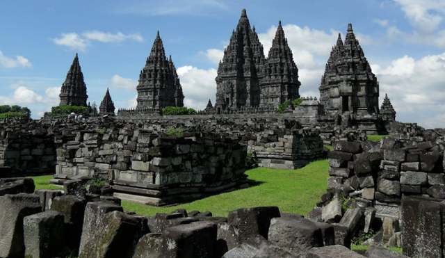 wisata candi gedong songo semarang. Foto Hanya Ilustrasi Bukan Tempat Sebenarnya. Sumber Foto: Pexels