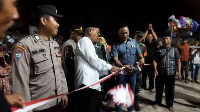 Peresmian Taman bermain, Fitness Out Door dan Tenda UMKM di Lapangan Desa Jatimulyo oleh Camat Jenggawah, Kepala Desa Jatimulyo, Kapolsek dan Danramil Jenggawah  