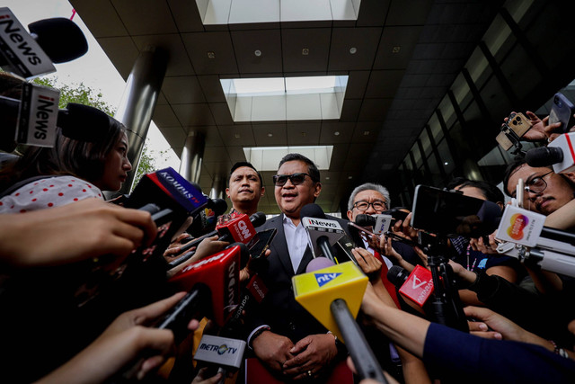 Sekretaris Jenderal Partai Demokrasi Indonesia Perjuangan (PDIP) Hasto Kristiyanto di Gedung Merah Putih KPK, Jakarta, Senin (13/1/2025). Foto: Jamal Ramadhan/kumparan