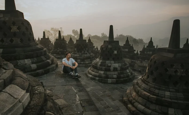 situs sejarah di jawa tengah. Foto adalah candi borobudur. Sumber: Pexels/Roman Kirienko