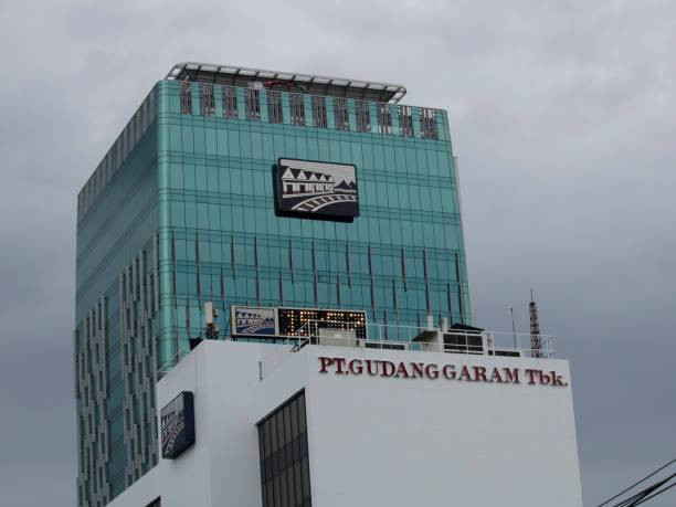 Gedung Pt Gudang Garam Tbk. Foto: (iStock : Samsul)